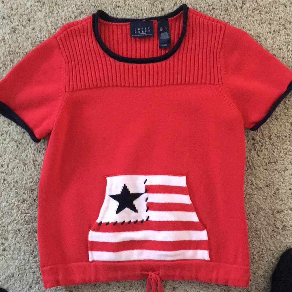 Short sleeve sweater